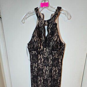 R & M Richards Black Lace Halter Neck Keyhole Mermaid Trumpet Evening Gown